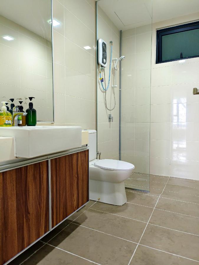 Mosaic Southkey Midvalley By Elegant Johor Bahru Bagian luar foto